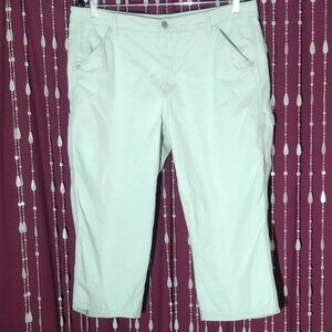 Size 16 - Light Mint Green Capri Cargo Jeans